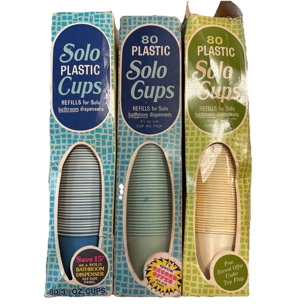 VTG Plastic Solo Refill Cups 3.5 oz  LOT of 3 Different cups NOB